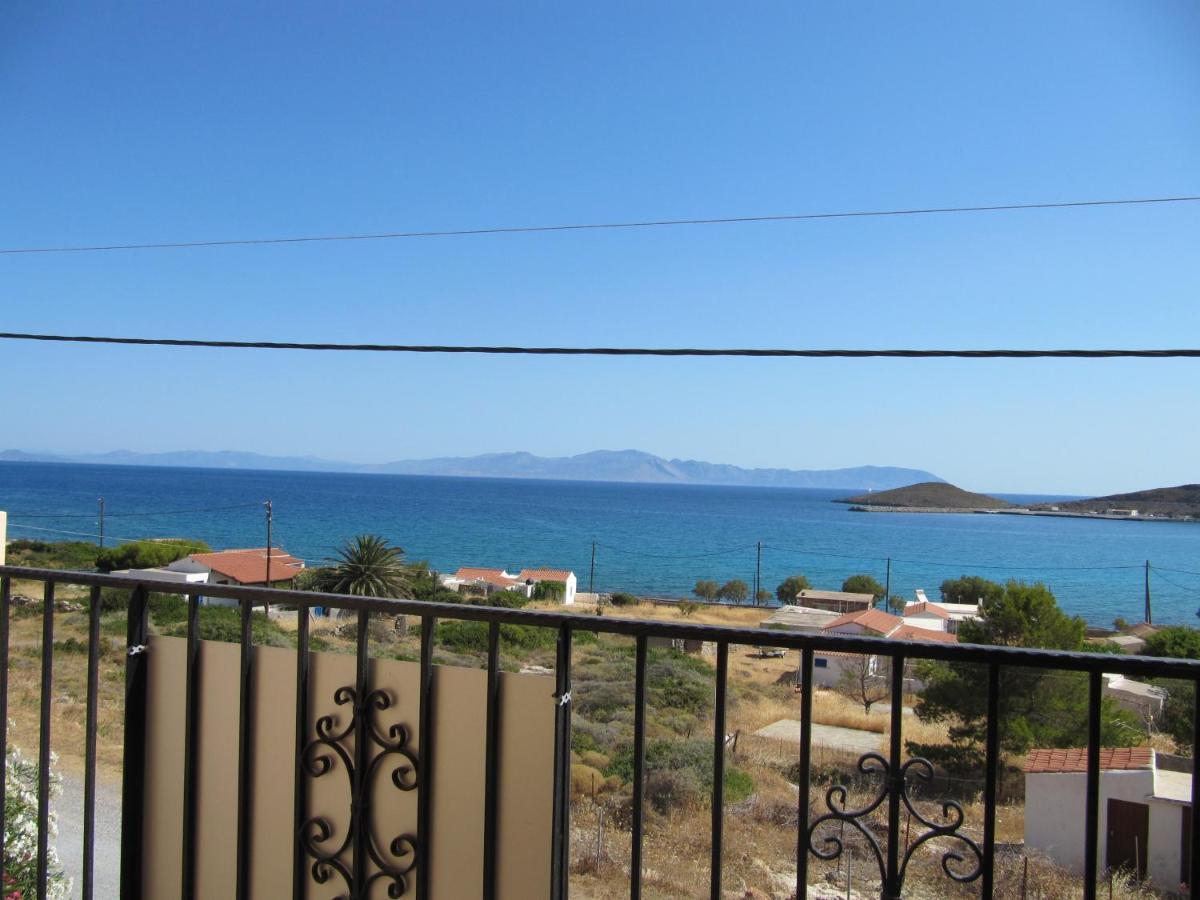 酒店 Eugenia Travasarou Sea View Appartments Dhiakófti