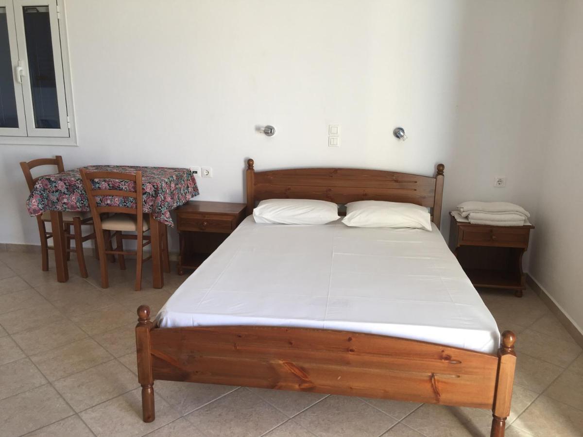 酒店 Eugenia Travasarou Sea View Appartments Dhiakófti