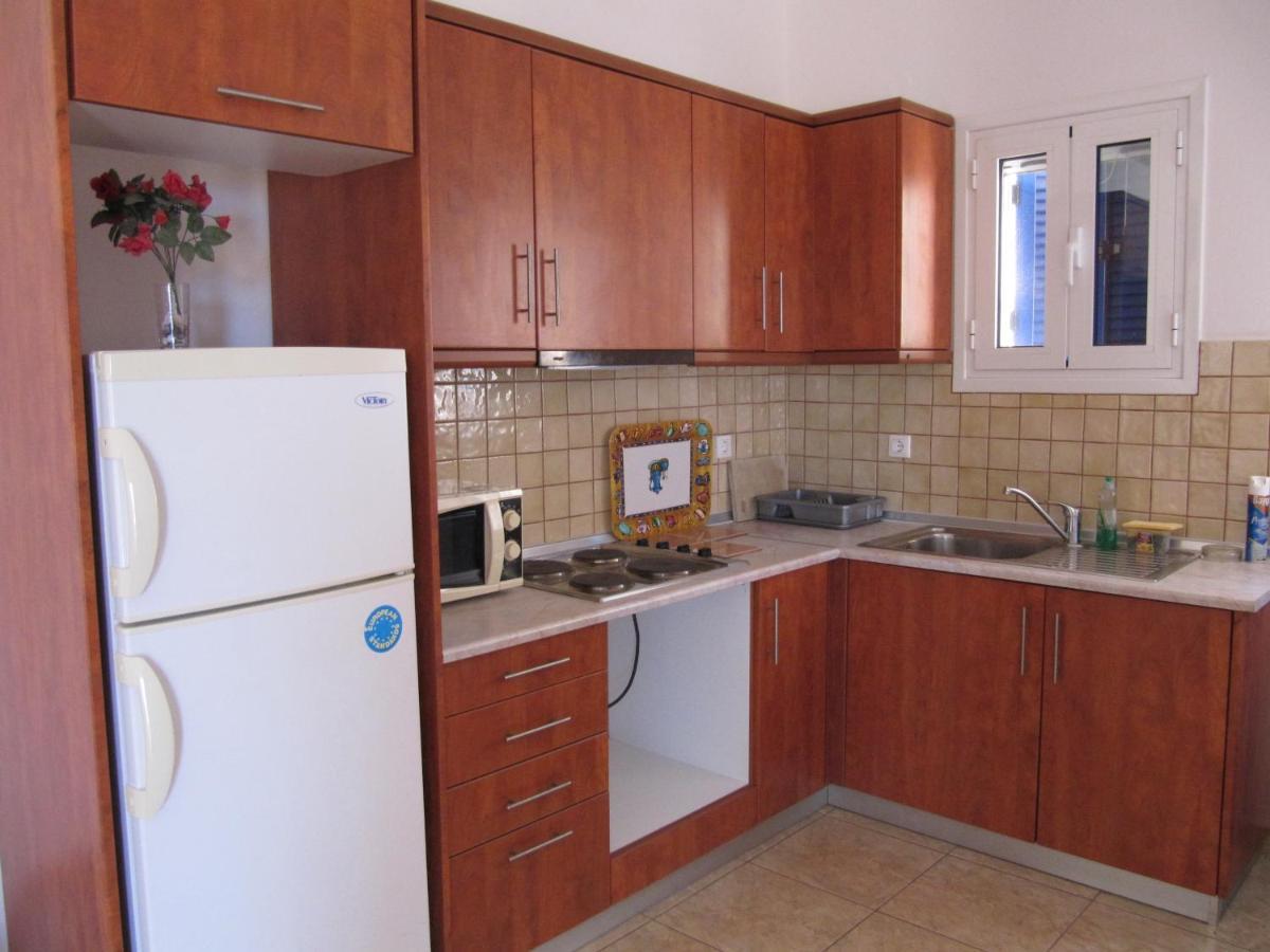 Eugenia Travasarou Sea View Appartments Diakofti