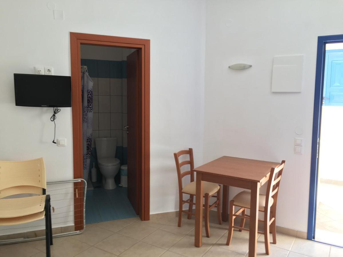 Eugenia Travasarou Sea View Appartments Hotel Diakofti