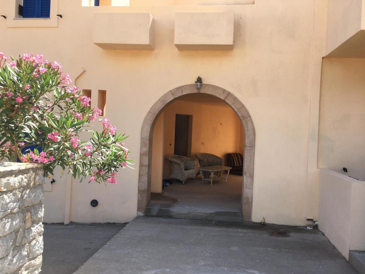 Hotel Eugenia Travasarou Sea View Appartments Diakofti